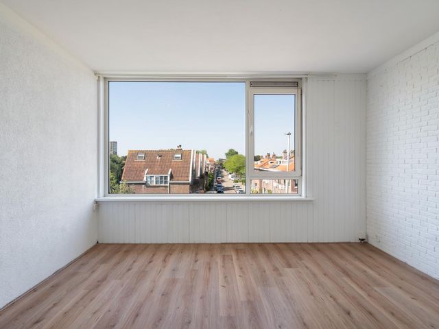 Burgemeester Baumannlaan 99C, Rotterdam