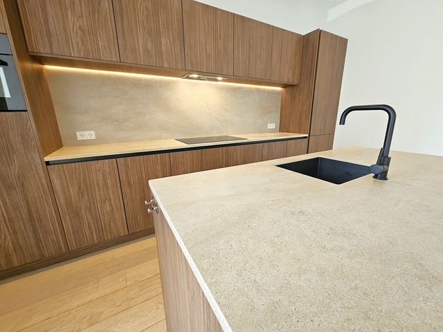 Hilledijk 77A, Rotterdam