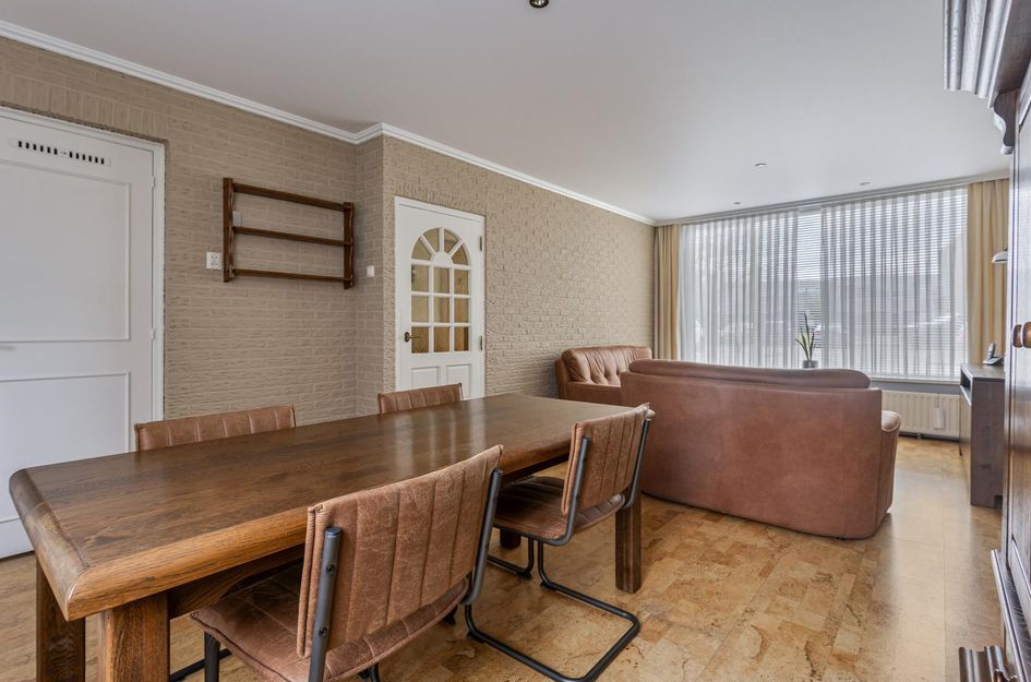 Van Hogendorpstraat 53a