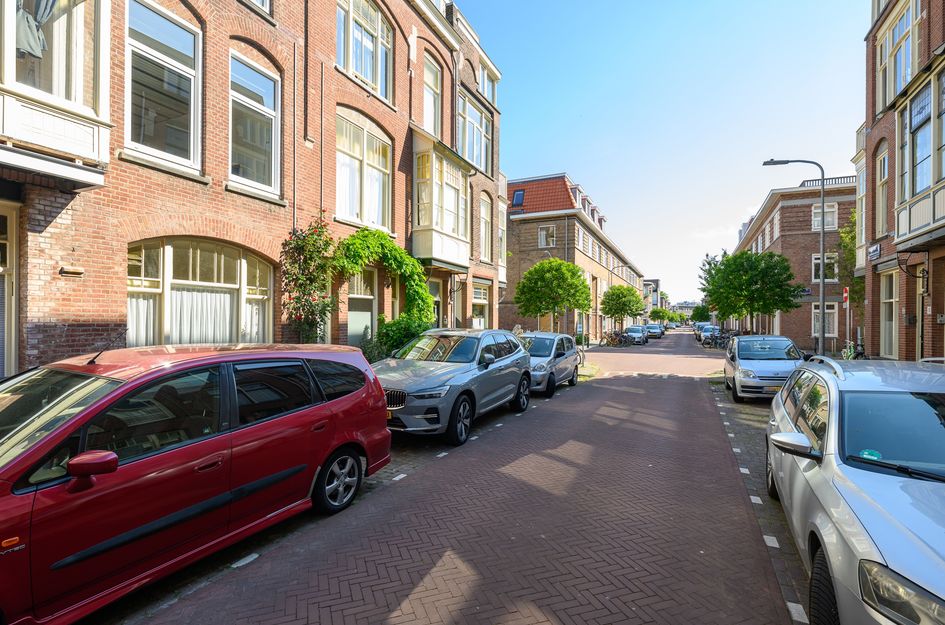 Willem van Outhoornstr 42
