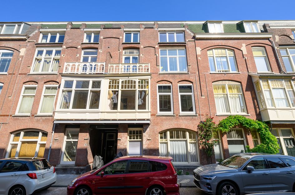 Willem van Outhoornstraat 42