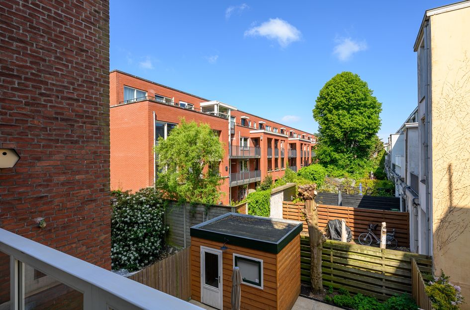 Willem van Outhoornstr 42
