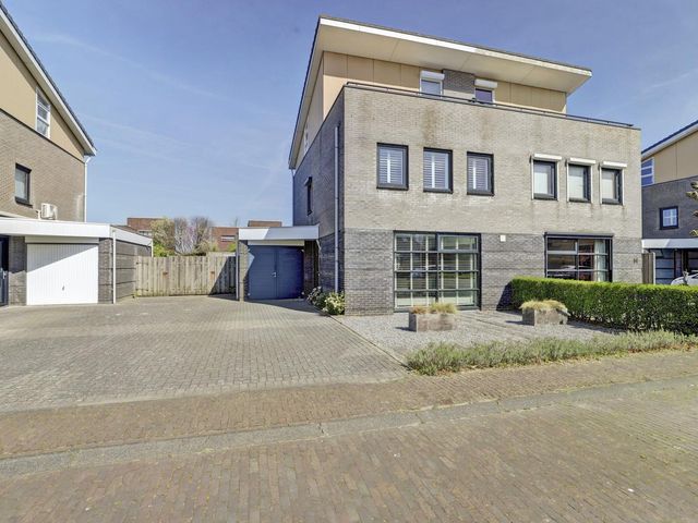Valeriaanstraat 16, Heinkenszand