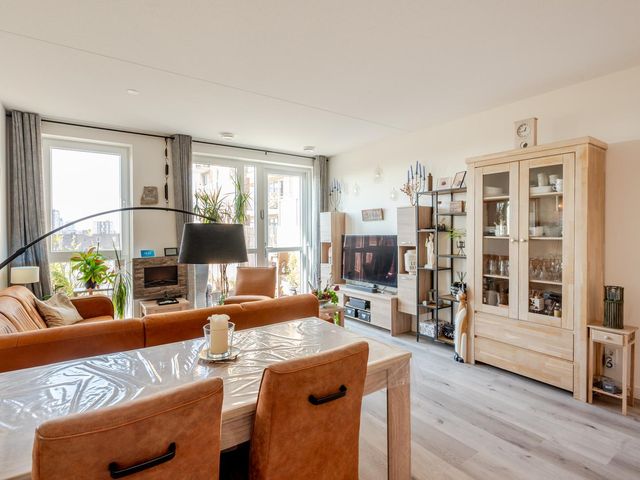 Tempo Doeloestraat 246, Almere