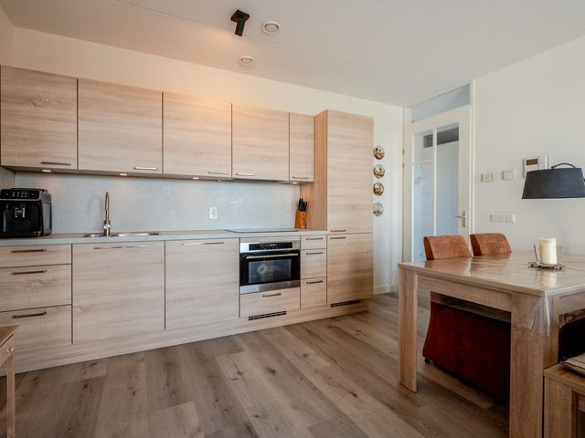 Tempo Doeloestraat 246, Almere