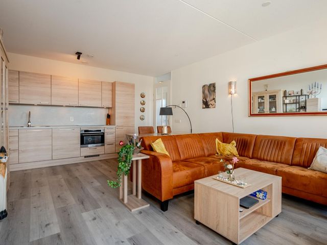 Tempo Doeloestraat 246, Almere