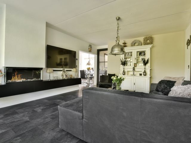 Condorhorst 38, Leiden