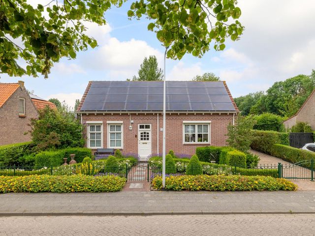 Vrouwtjesweg 52, Stad aan 't Haringvliet