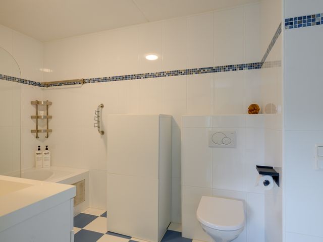 Alikruiksingel 4, 's-Gravenhage