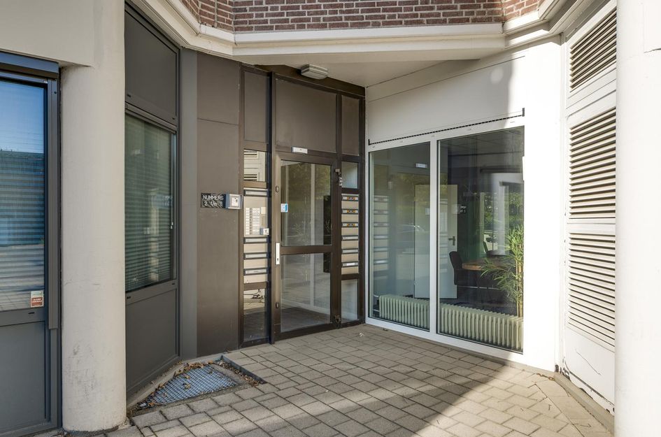 Parallelweg 10
