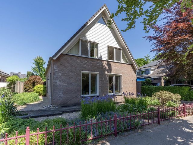 Merseloseweg 4, Overloon