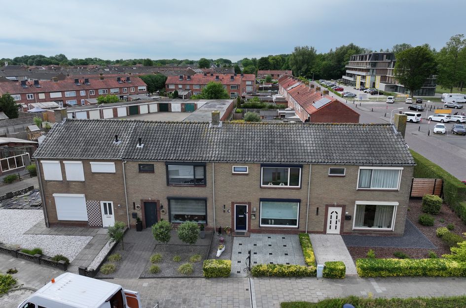 Burg van Zuijenstraat 75