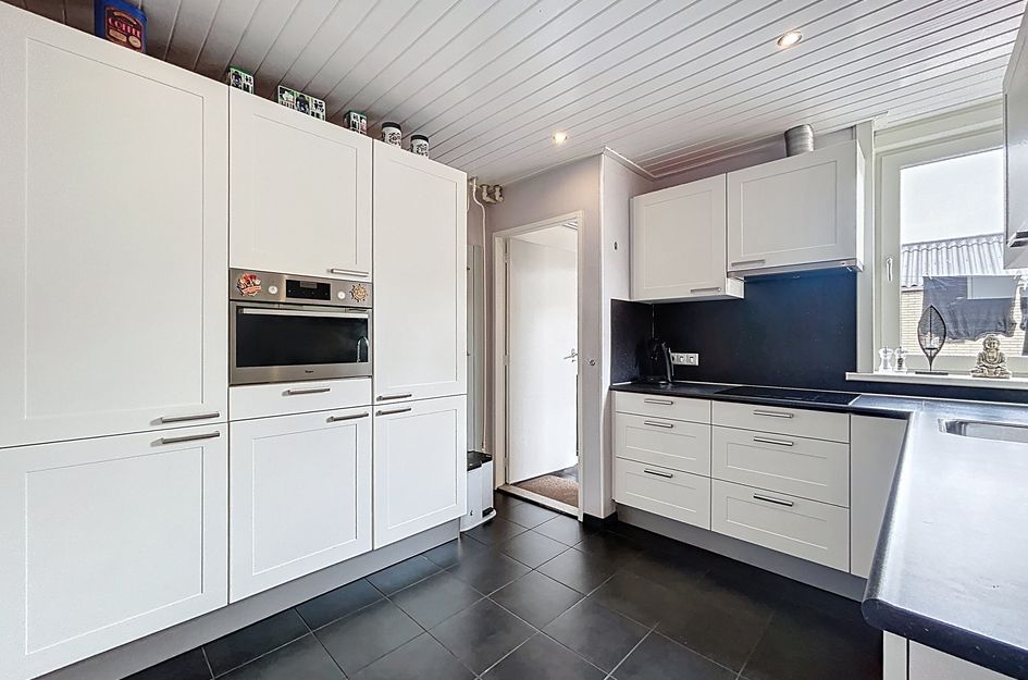 Burg van Zuijenstraat 75