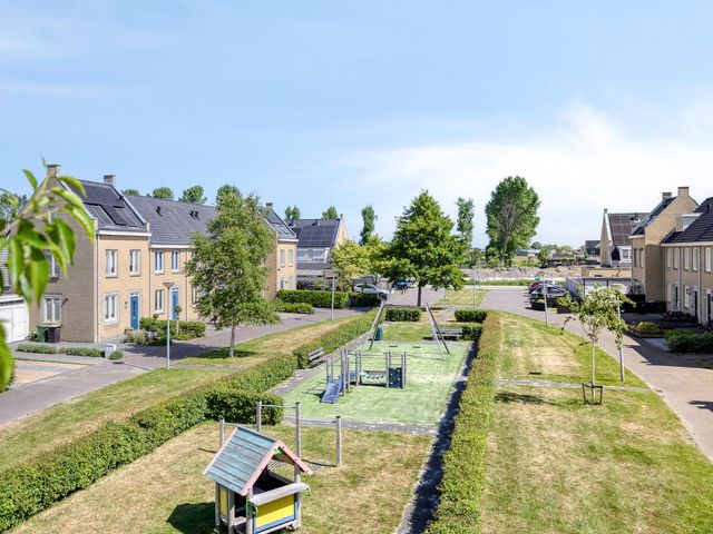 Keizerskroon 21, Breezand