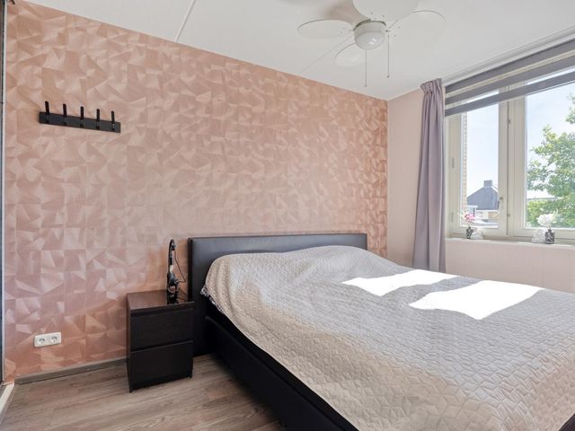 Keizerskroon 21, Breezand