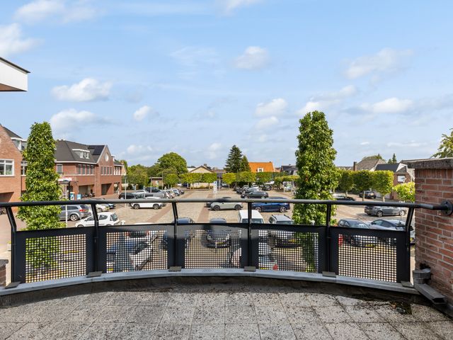 Dorpsplein 5, Beesd