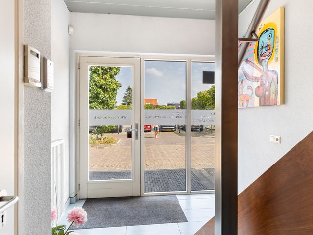 Dorpsplein 5, Beesd