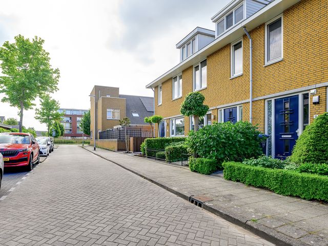 Wisselwei 11, Barendrecht