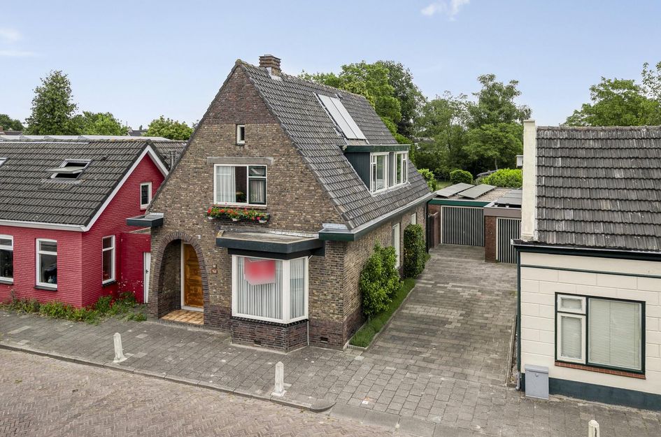 Stationsstraat 20