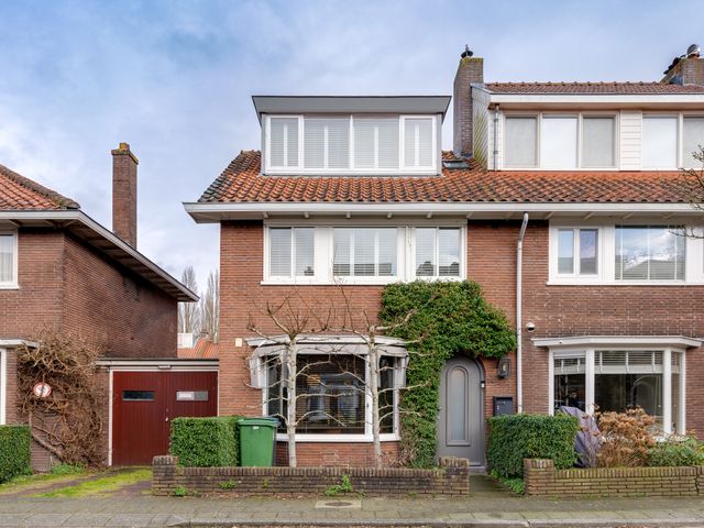 De Surmontstraat 14, Amstelveen