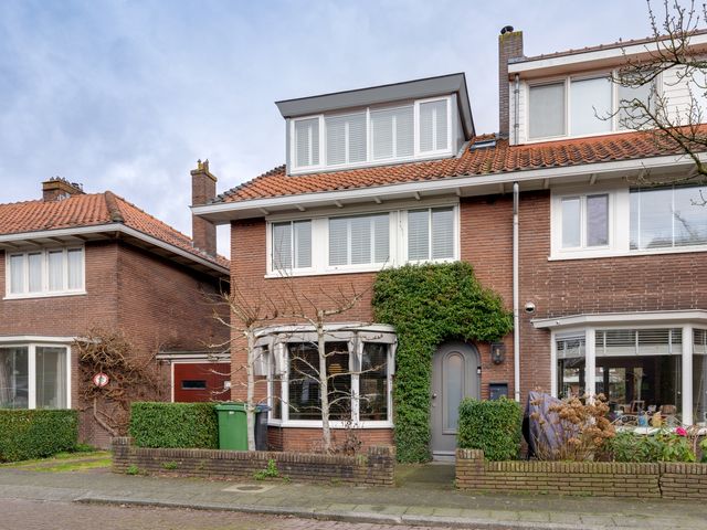 De Surmontstraat 14, Amstelveen