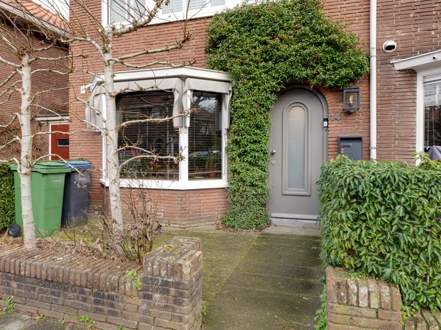 De Surmontstraat 14, Amstelveen