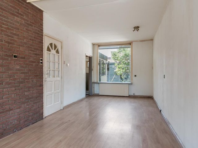 Woudstraat 26, Gouda