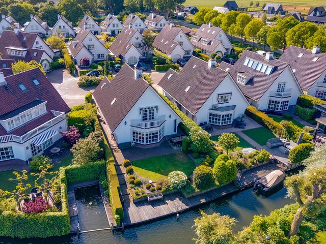 Vlasoever 32, Maasdam