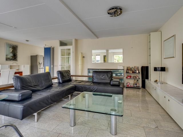 Bachlaan 69A, Oud-Beijerland