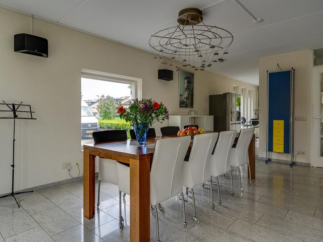 Bachlaan 69A, Oud-Beijerland