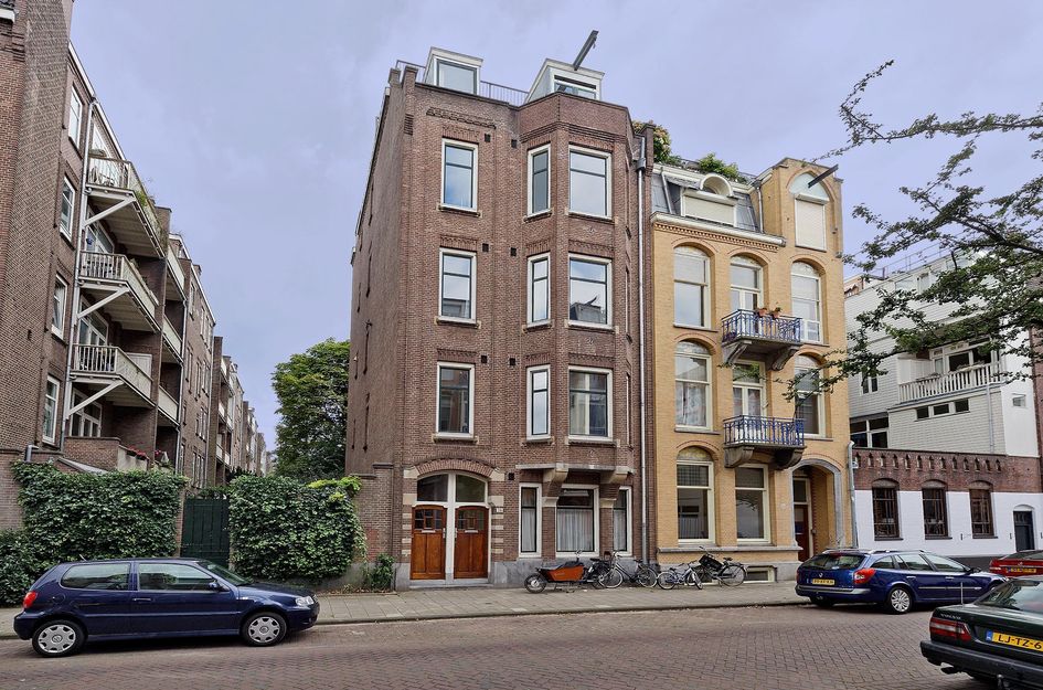 Banstraat 28 2