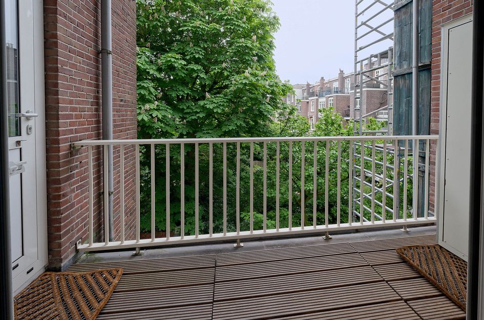 Banstraat 28 2