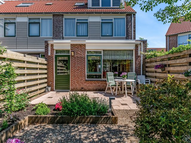 Lantaarnopsteker 45, Amstelveen