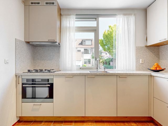 Lantaarnopsteker 45, Amstelveen
