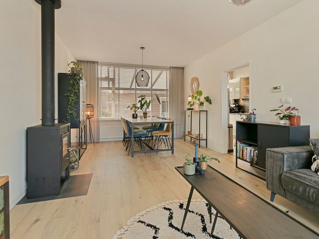 Lingestraat 35, Terneuzen