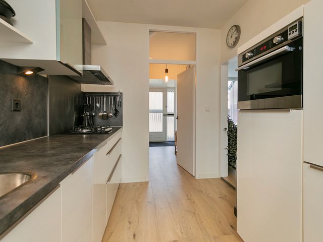 Lingestraat 35, Terneuzen