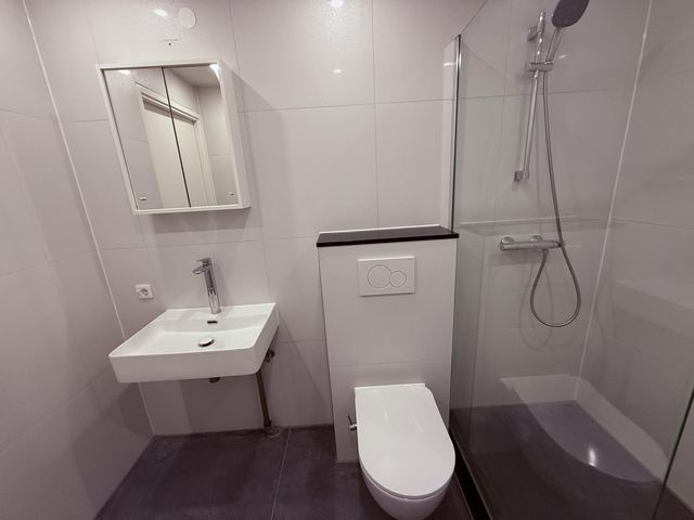 Het Breed 729, Amsterdam
