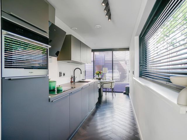 Zonnebaarsstraat 11, Hoogvliet Rotterdam