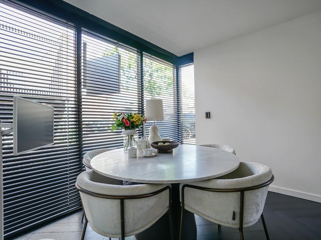 Zonnebaarsstraat 11, Hoogvliet Rotterdam