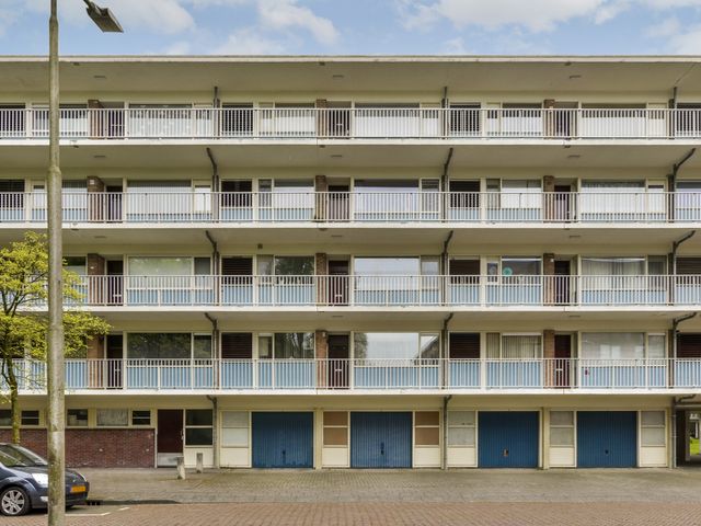 Zwingliweg 79, Amstelveen