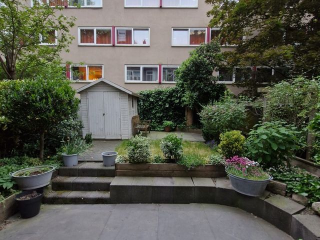 Oostzeedijk 44B, Rotterdam