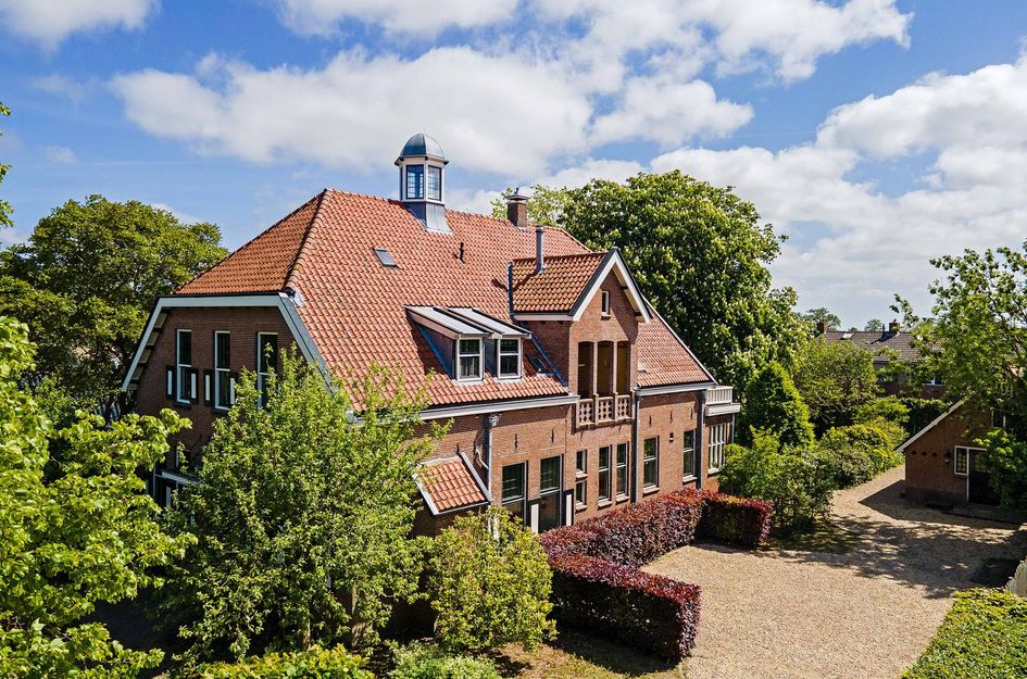 Oosteinde 38