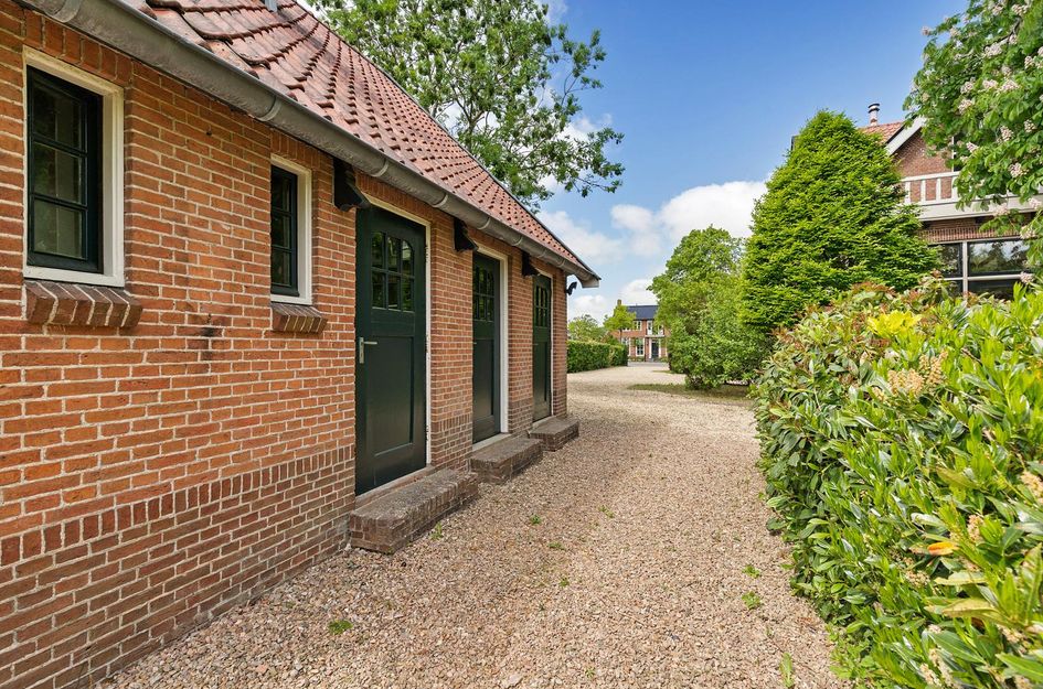 Oosteinde 38