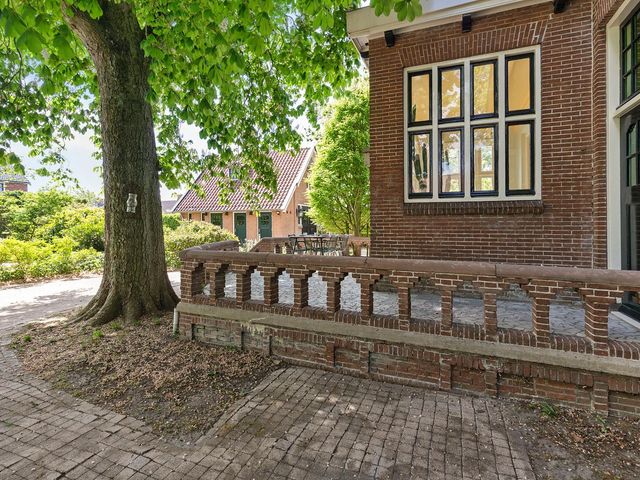 Oosteinde 38, St.-Jacobiparochie