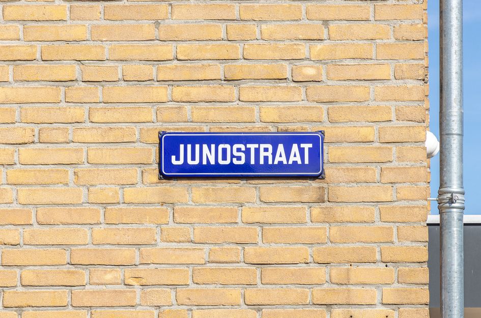 Junostraat 18
