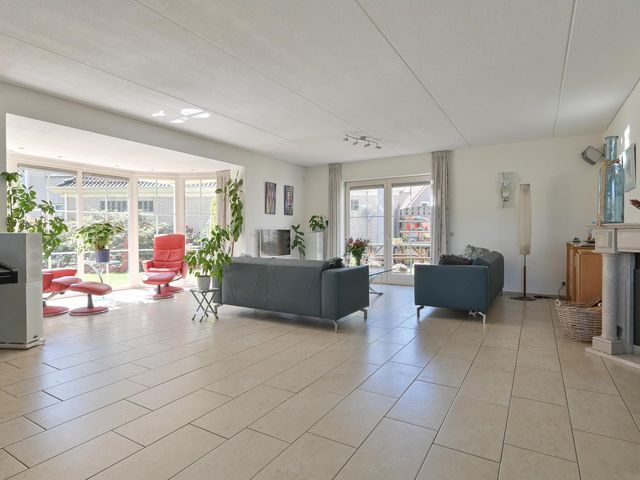 Hoveniersland 64, Noordscheschut