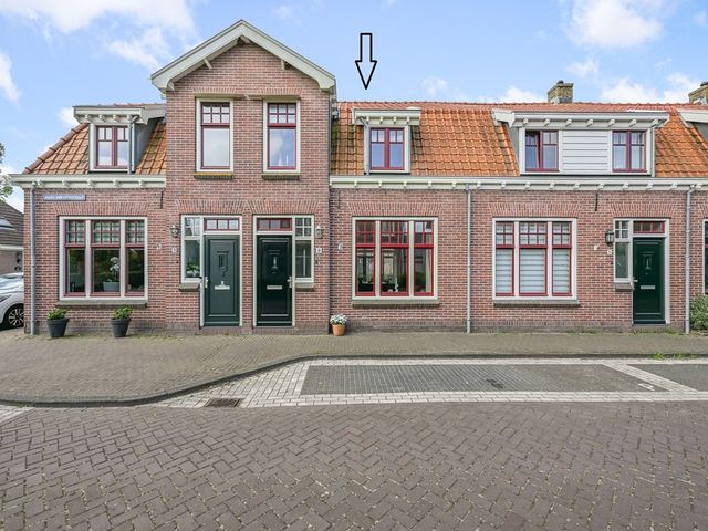Burgemeester van Lithstraat 18, Uitgeest