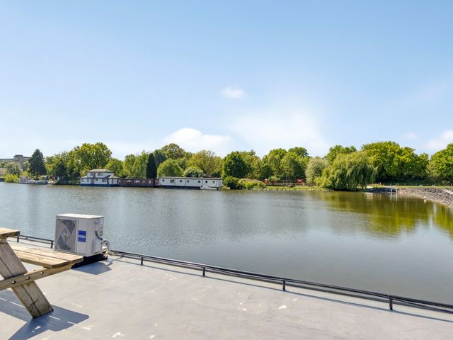 Stuwweg 10, Maastricht