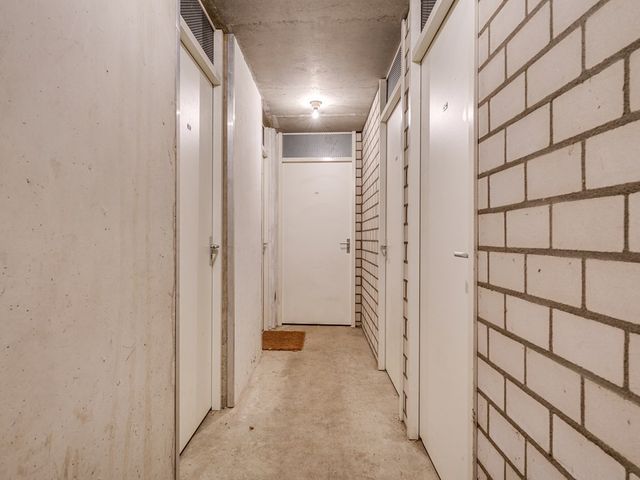 Vlaemsche Hoeve 242, Vlijmen