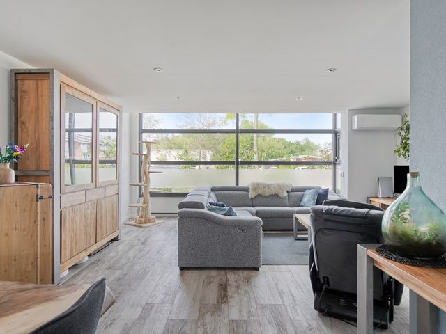 Morelberg 49, Roosendaal